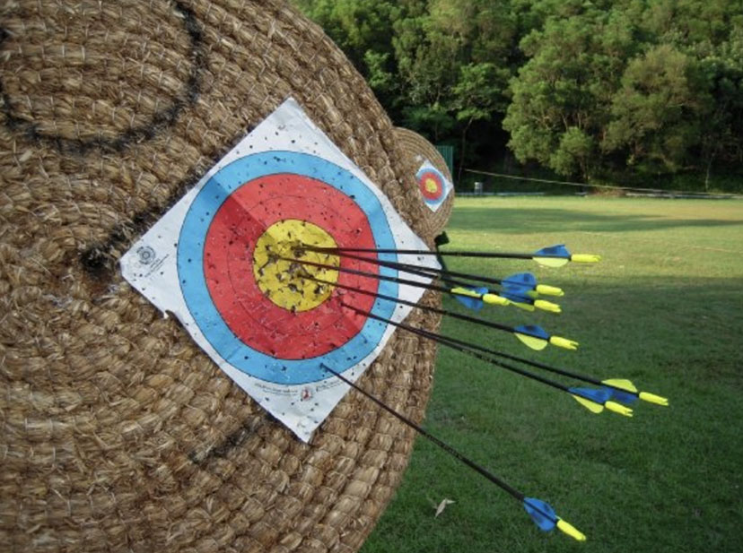 營地射箭練習